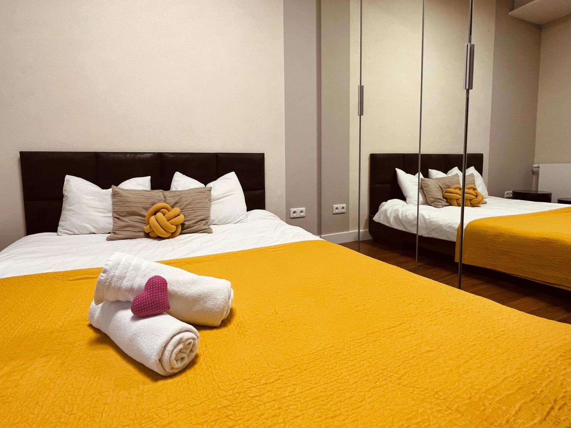 Apartament Mecenasa Krakau Buitenkant foto